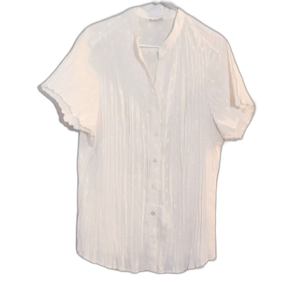 East 5th Woman Ivory Pleated Eyelet Top Plus Size Short Sleeve 60" Bust